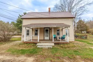 42 Windymere Dr, Epsom, NH 03234 - Photo 1