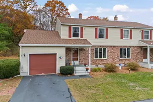 9 Crane Crossing Rd, Plaistow, NH 03865 - Photo 1