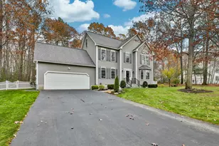 509 Ashley Dr, Pembroke, NH 03275 - Photo 1