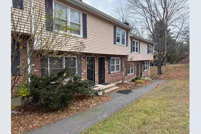 7 Picadilly Court, Manchester, NH 03104 - Photo 1