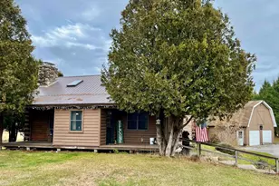 11 Owens Rd, Milan, NH 03588 - Photo 1
