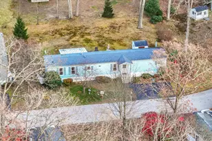 12 Clovercrest Dr, Nashua, NH 03062 - Photo 1