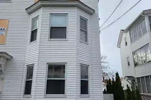 132 Alsace St, Manchester, NH 03102 - Photo 1