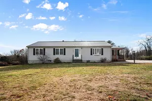 235 Beauty Hill Rd, Barrington, NH 03825 - Photo 1