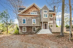 18 Mainmast Cir, New Castle, NH 03854 - Photo 1