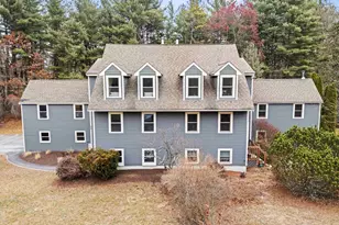 4 Quincy Rd, Londonderry, NH 03053 - Photo 1