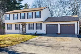 7 Robert Dr, Nashua, NH 03063 - Photo 1