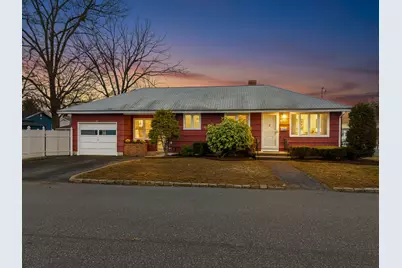 90 Glenwood Avenue, Manchester, NH 03102 - Photo 1