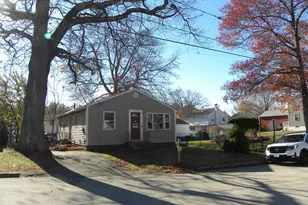 60 W Elmwood Ave, Manchester, NH 03103 - Photo 1