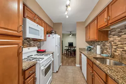 210 Brook Village Road #43, Nashua, NH 03062 - Photo 1