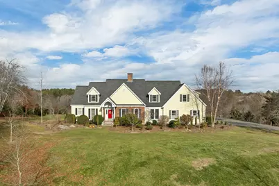 17 Curtis Road, Hampton Falls, NH 03844 - Photo 1