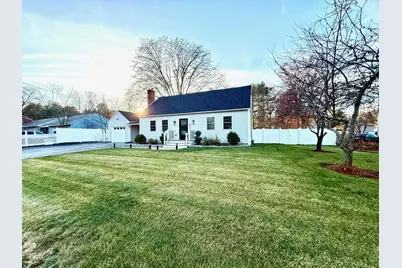 375 Main Dunstable Road, Nashua, NH 03062 - Photo 1