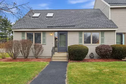 22 Eastmeadow Way, Manchester, NH 03109 - Photo 1