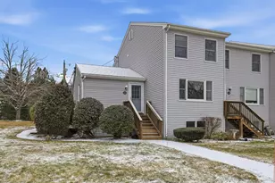35 Fieldstone Estates, Newmarket, NH 03857 - Photo 1