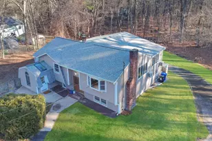 8 Cheney Dr, Hudson, NH 03051 - Photo 1