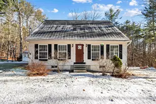 152 Parade Rd, Meredith, NH 03253 - Photo 1
