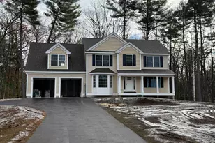 18 Tallarico St, Litchfield, NH 03052 - Photo 1