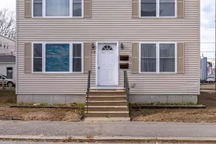 570 Montgomery St, Manchester, NH 03102 - Photo 1