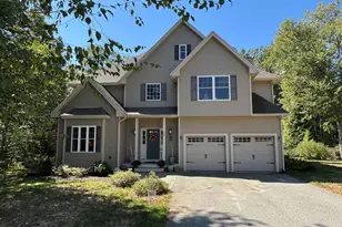 60 Spruce Ridge Dr, Brentwood, NH 03833 - Photo 1