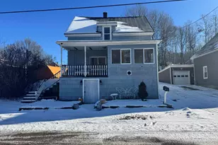 642 Howland St, Berlin, NH 03570 - Photo 1