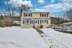11 Vespa Ln, Nashua, NH 03064 - Photo 1