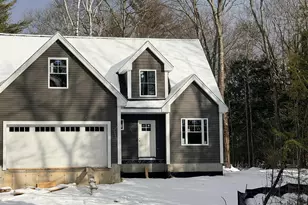 3 Freedom Dr, Rochester, NH 03839 - Photo 1