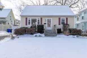 511 Manchester St, Manchester, NH 03103 - Photo 1