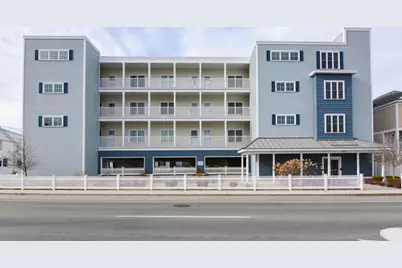 180 Ashworth Avenue #105, Hampton, NH 03842 - Photo 1