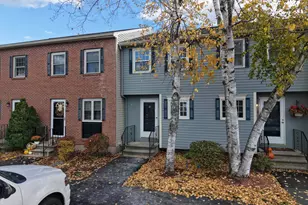 943 Fox Hollow Dr, Hudson, NH 03051 - Photo 1