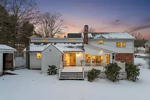 12 Poplar St, Manchester, NH 03104 - Photo 1