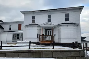 6 Highland St, Whitefield, NH 03598 - Photo 1