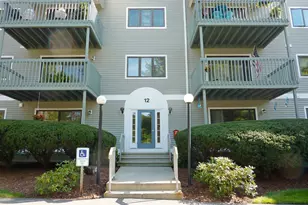 12 Ledgewood Hills Dr, Nashua, NH 03062 - Photo 1