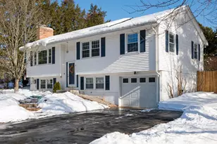 24 Sanborn Dr, Nashua, NH 03063 - Photo 1
