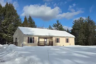 25 Edwards Dr, Gilmanton, NH 03837 - Photo 1