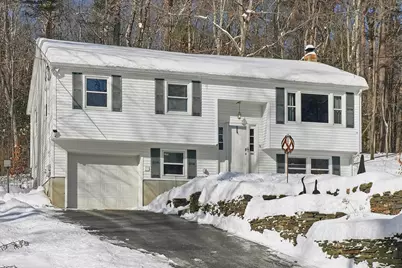 5 Richard Court, Raymond, NH 03077 - Photo 1