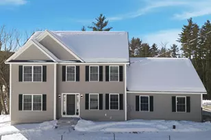 192 Grapevine Rd, Dunbarton, NH 03046 - Photo 1