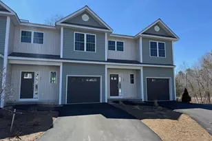 5D Dearborn Circle, Goffstown, NH 03045 - Photo 1