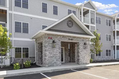 10100 S Willow Street #301, Manchester, NH 03103 - Photo 1