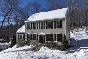 10 Jade Dr, Danville, NH 03819 - Photo 1