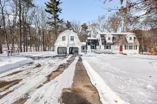 14 Londonderry Rd, Windham, NH 03087 - Photo 1