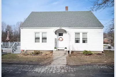 237 Pleasant Street, Claremont, NH 03743 - Photo 1