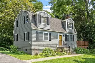 106 N Lowell Rd, Windham, NH 03087 - Photo 1