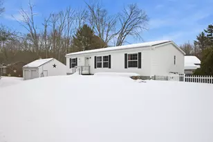 35 N River Rd, Epping, NH 03042 - Photo 1