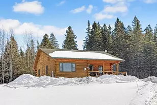 706 Diamond Pond Rd, Colebrook, NH 03576 - Photo 1