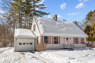 17 Cottage Cir, Lebanon, NH 03784 - Photo 1