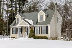 10 Rowe Dr, Fremont, NH 03044 - Photo 1