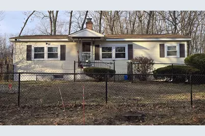 19 West Stearns Avenue, Hooksett, NH 03106 - Photo 1