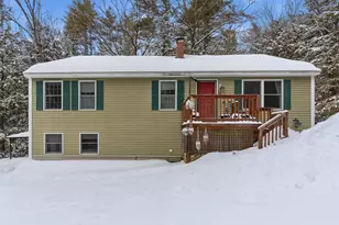 48 Huntington Dr, Hillsboro, NH 03244 - Photo 1