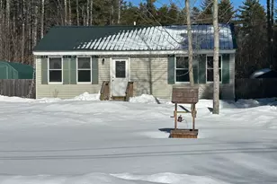 21 Leisure Dr, Ossipee, NH 03814 - Photo 1