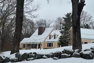 42 Perry Rd, Bedford, NH 03110 - Photo 1